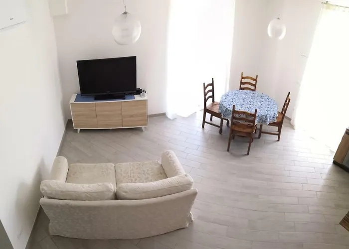 House Nyaraló Levanto